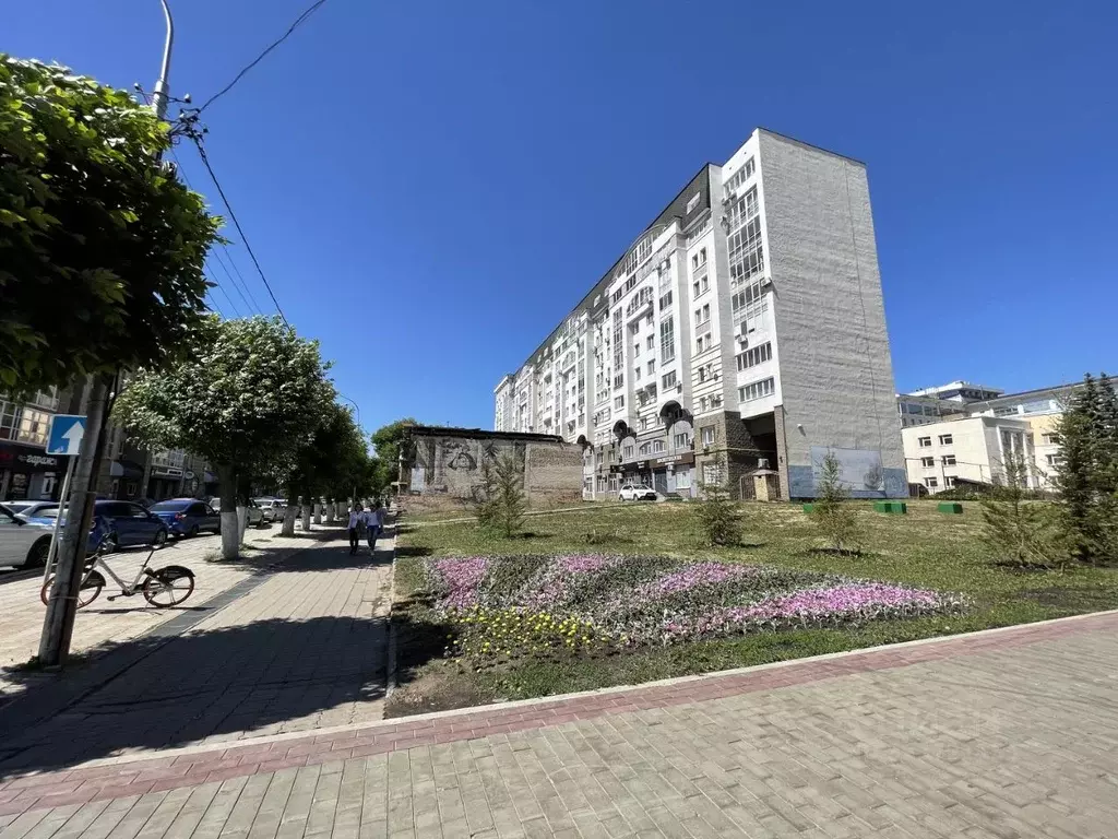 3-к кв. Башкортостан, Уфа ул. Чернышевского, 71/1 (101.8 м) - Фото 1