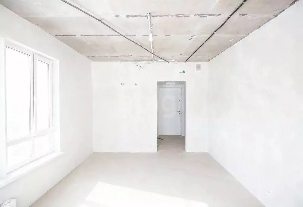 Студия Сахалинская область, Южно-Сахалинск ул. Имени Владимира ... - Фото 1