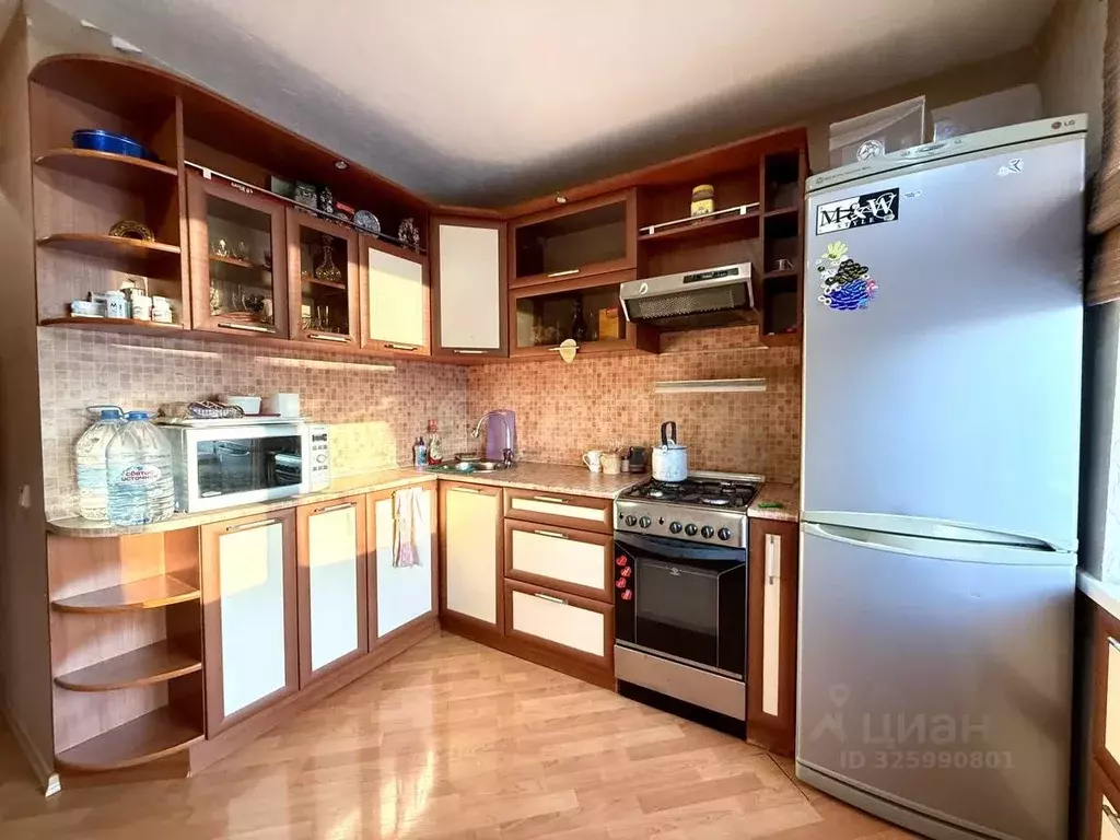 1-к кв. Коми, Сыктывкар Октябрьский просп., 10 (31.9 м) - Фото 2