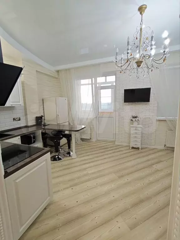 Квартира-студия, 36 м, 6/17 эт. - Фото 1