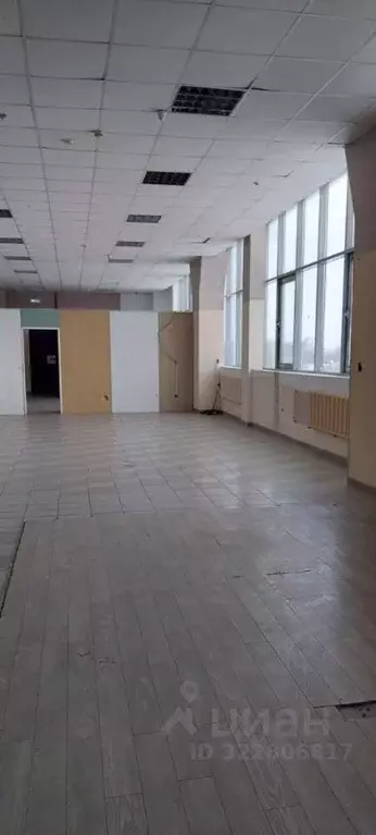 Торговая площадь в Татарстан, Казань ул. Сибирский Тракт, 34к1 (1000 ... - Фото 2