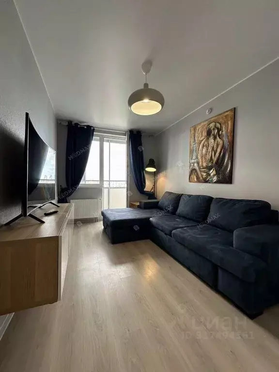 3-к кв. Санкт-Петербург Парашютная ул., 38к2 (75.0 м) - Фото 0