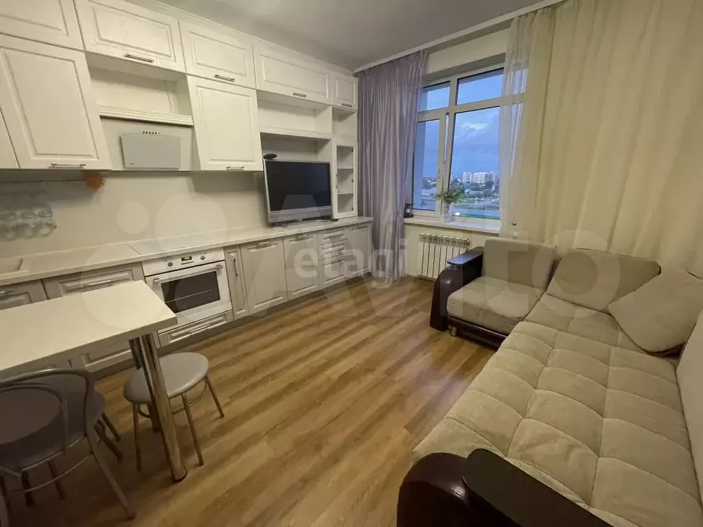 1-к. квартира, 45 м, 7/9 эт. - Фото 1