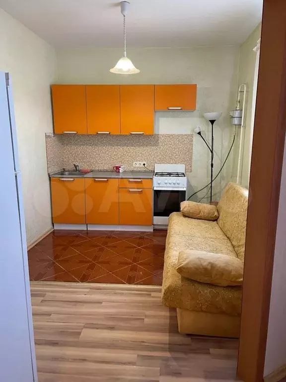 1-к. квартира, 40 м, 9/9 эт. - Фото 0