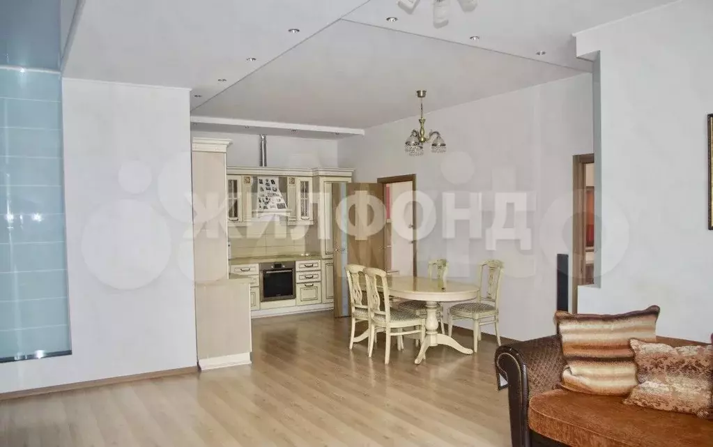 4-к. квартира, 120 м, 3/23 эт. - Фото 1
