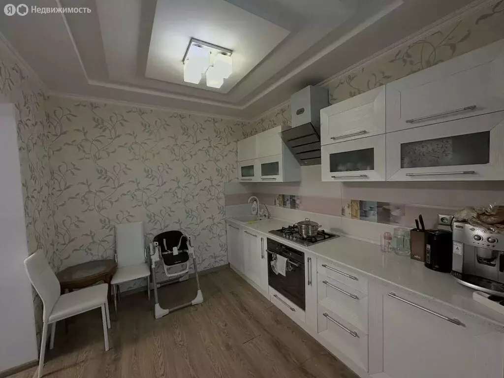 2-комнатная квартира: Симферополь, улица Лексина, 64 (55 м) - Фото 1