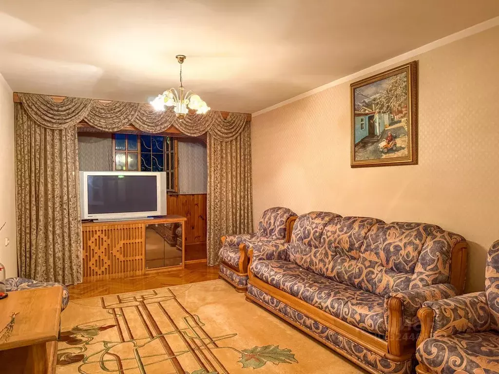 3-к кв. Крым, Ялта ул. Кривошты, 15 (66.9 м) - Фото 1