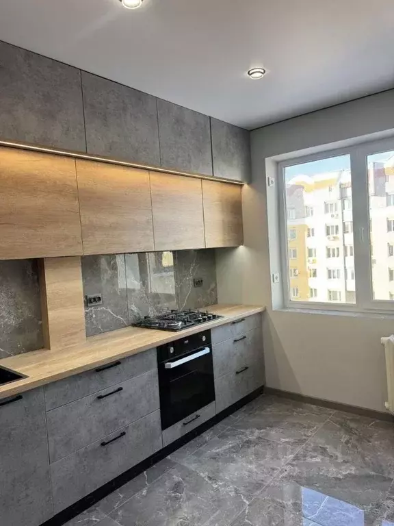 3-к кв. Брянская область, Брянск ул. Розы Люксембург, 45 (65.0 м) - Фото 1