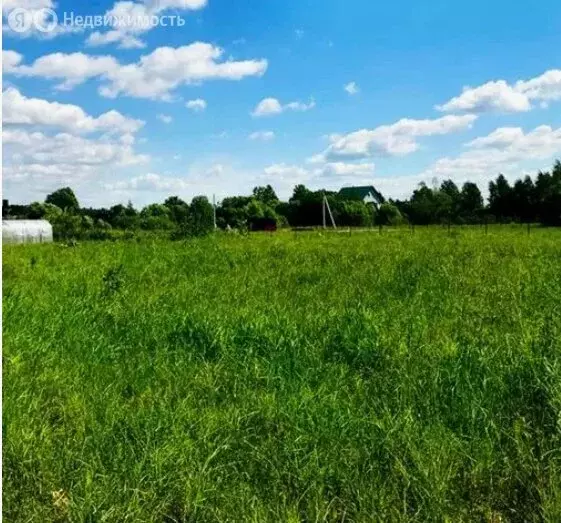 Участок в Симферопольский район, село Трудовое (9.4 м) - Фото 0