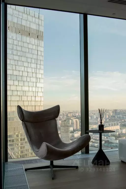 2-к кв. Москва 1-й Красногвардейский проезд, 22с1 (85.7 м) - Фото 1