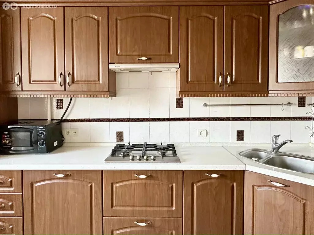 3-комнатная квартира: Екатеринбург, Маневровая улица, 25А (63.4 м) - Фото 2