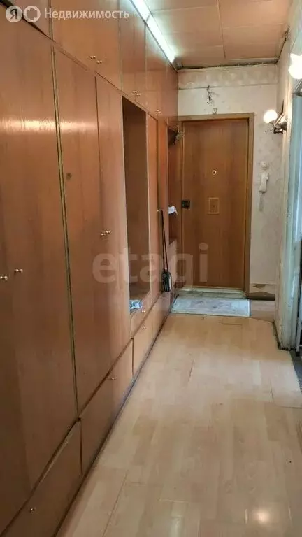3-комнатная квартира: Саратов, проспект Строителей, 16А (64 м) - Фото 1