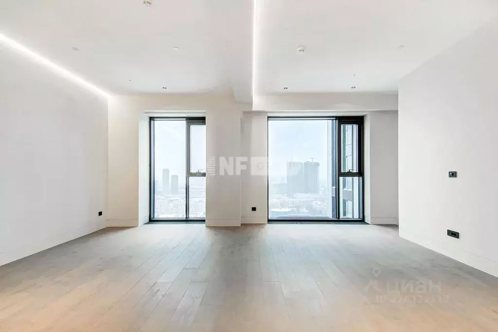 4-к кв. Москва Поклонная ул., 9 (134.1 м) - Фото 1