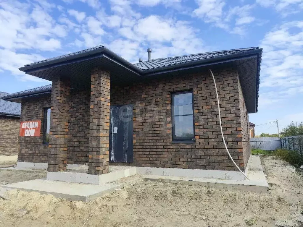 Дом в Тюменская область, Тюмень ул. Григория Алексеева (90 м) - Фото 1