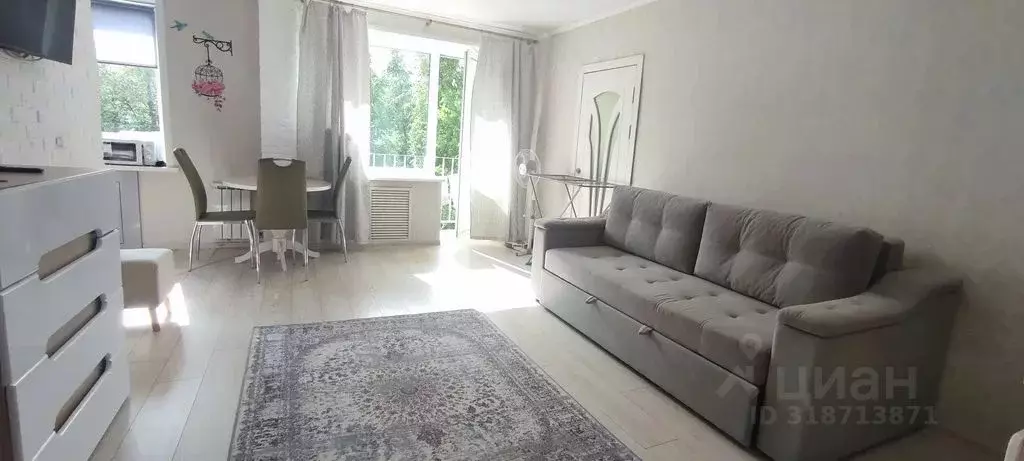 Студия Кировская область, Киров Октябрьский просп., 80 (33.0 м) - Фото 0