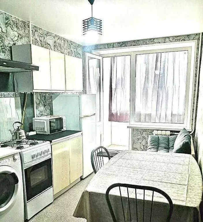 1-к. квартира, 40 м, 10/12 эт. - Фото 1