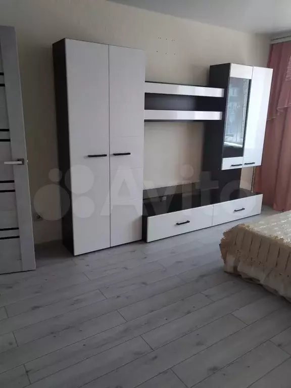 1-к. квартира, 44 м, 8/10 эт. - Фото 0