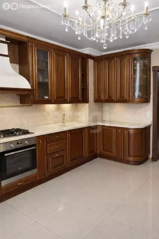 3-комнатная квартира: Якутск, улица Ярославского, 26 (124.3 м) - Фото 1