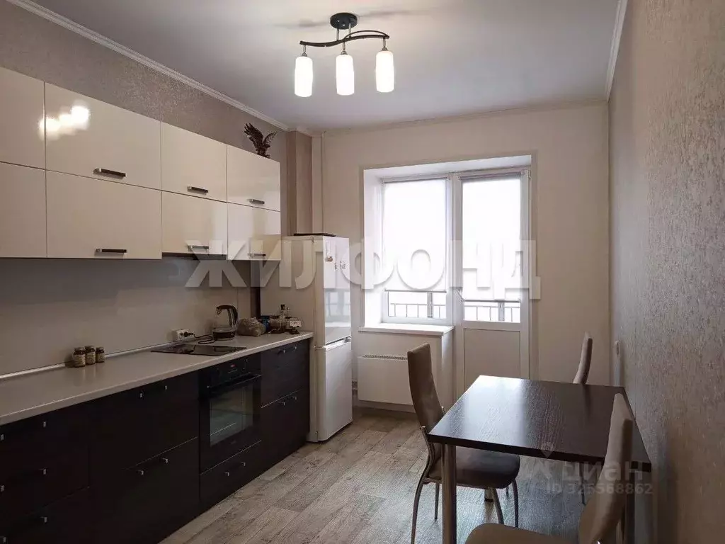 1-к кв. Хакасия, Абакан ул. Кирова, 118 (39.0 м) - Фото 1