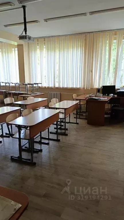 Помещение свободного назначения в Приморский край, Находка ул. ... - Фото 0