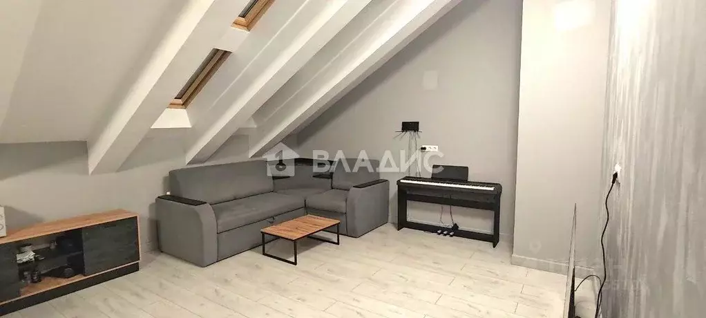 2-к кв. Калужская область, Калуга ул. Кирова, 23 (89.0 м) - Фото 1