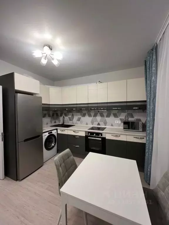 Студия Московская область, Долгопрудный Парковая ул., 46к1 (30.0 м) - Фото 1