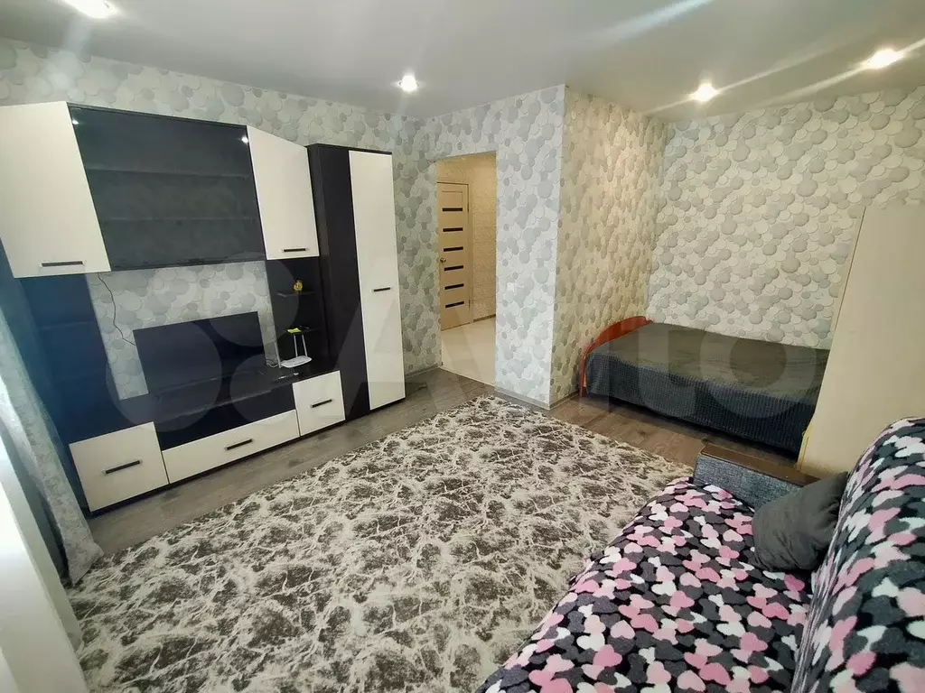 1-к. квартира, 35 м, 10/10 эт. - Фото 0