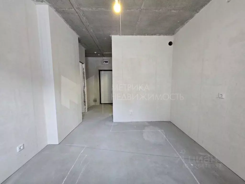 1-к кв. Тюменская область, Тюмень Новгородская ул., 20 (38.2 м) - Фото 1