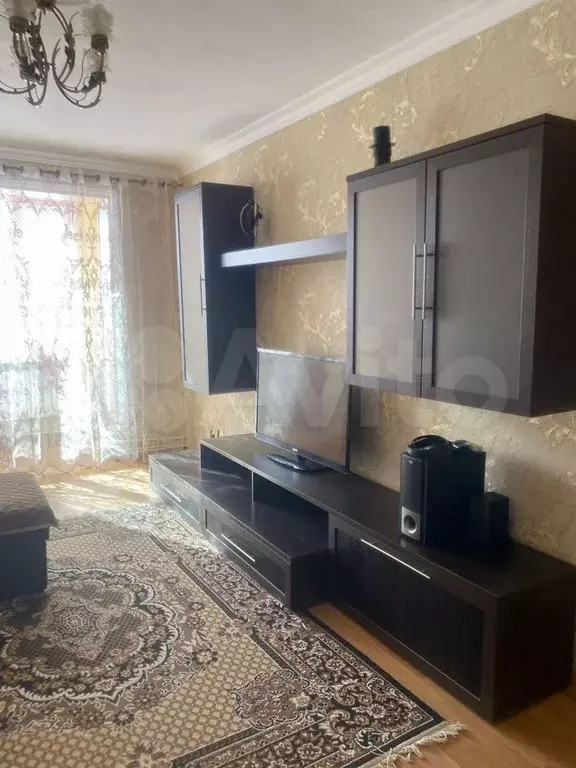 1-к. квартира, 35 м, 2/5 эт. - Фото 0