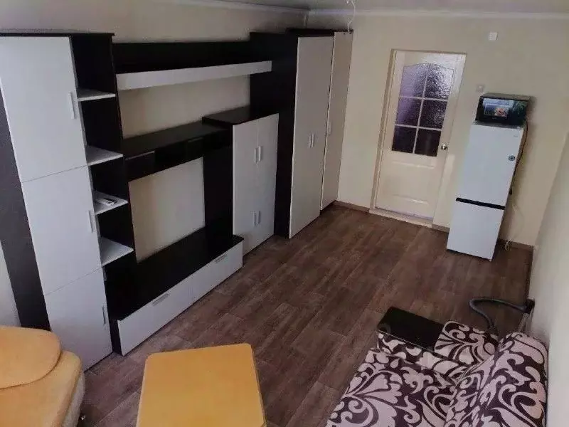 1-к кв. Иркутская область, Иркутск Пограничный пер., 1в (31.0 м) - Фото 1