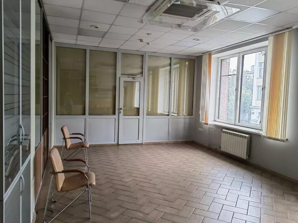 Офис в Новосибирская область, Новосибирск Октябрьская ул., 34 (189 м) - Фото 1