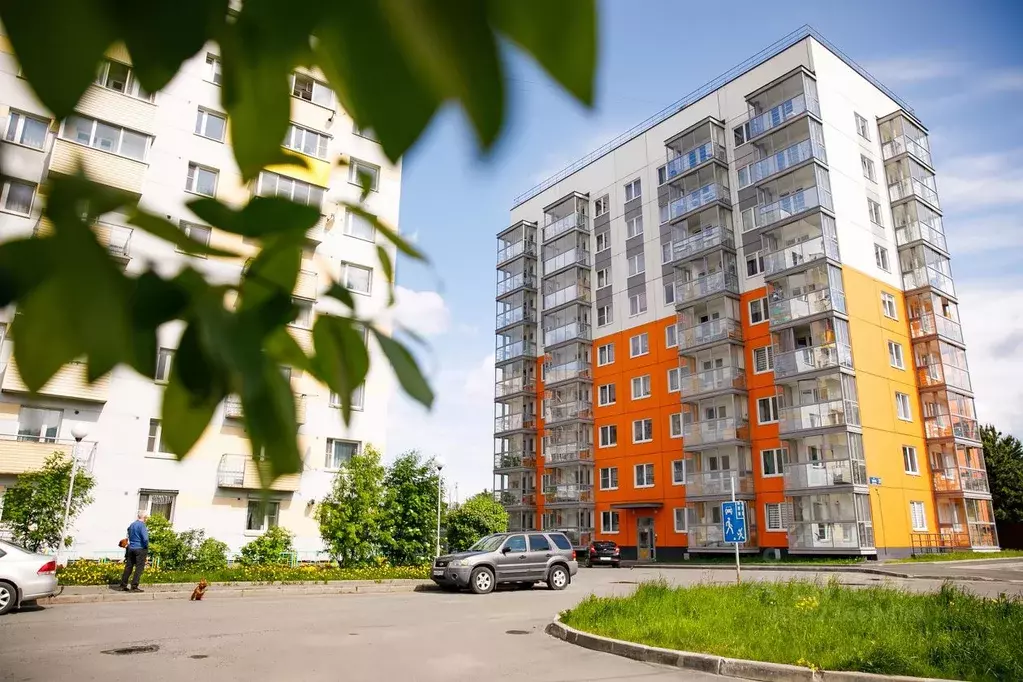 2-к кв. Карелия, Петрозаводск ул. Суворова, 27 (40.0 м) - Фото 1
