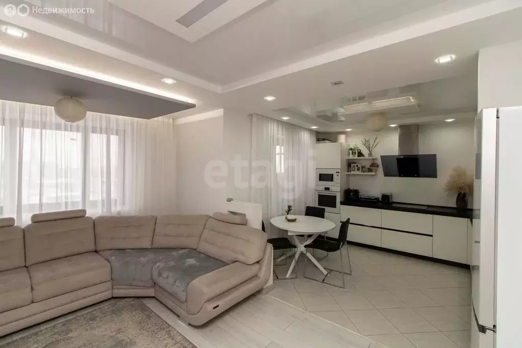 1-комнатная квартира: Тюмень, Харьковская улица, 68 (60 м) - Фото 2