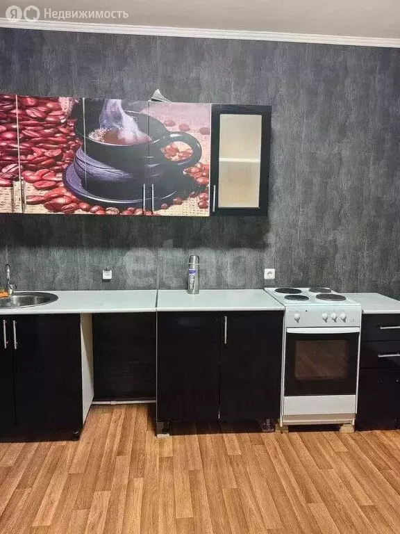 1-комнатная квартира: Тюмень, улица Дружбы, 75 (42.7 м) - Фото 0