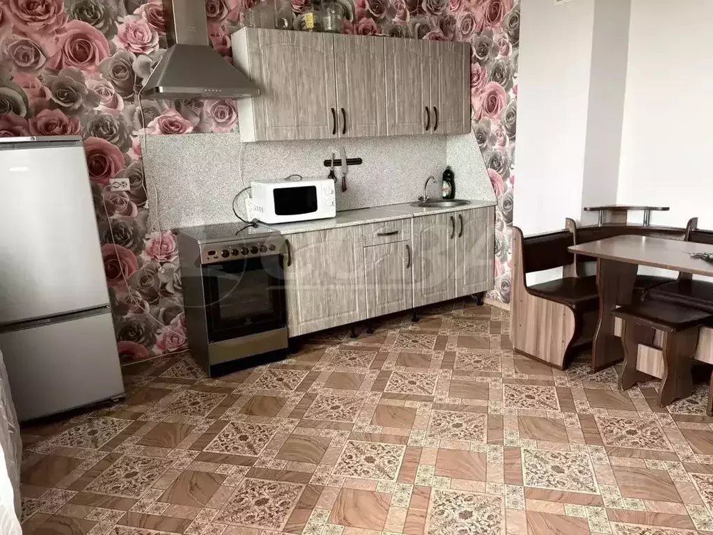 Студия Тюменская область, Тюмень Мелиораторов мкр, ул. Сидора ... - Фото 2