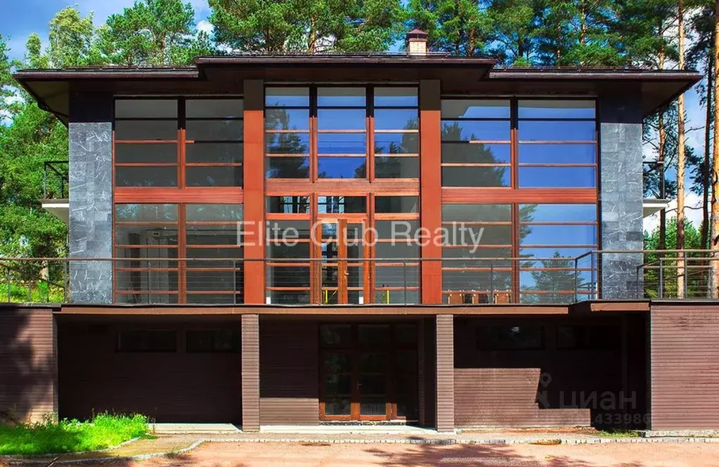 Коттедж в Санкт-Петербург пос. Солнечное, ул. Танкистов, 2Б (510 м) - Фото 1