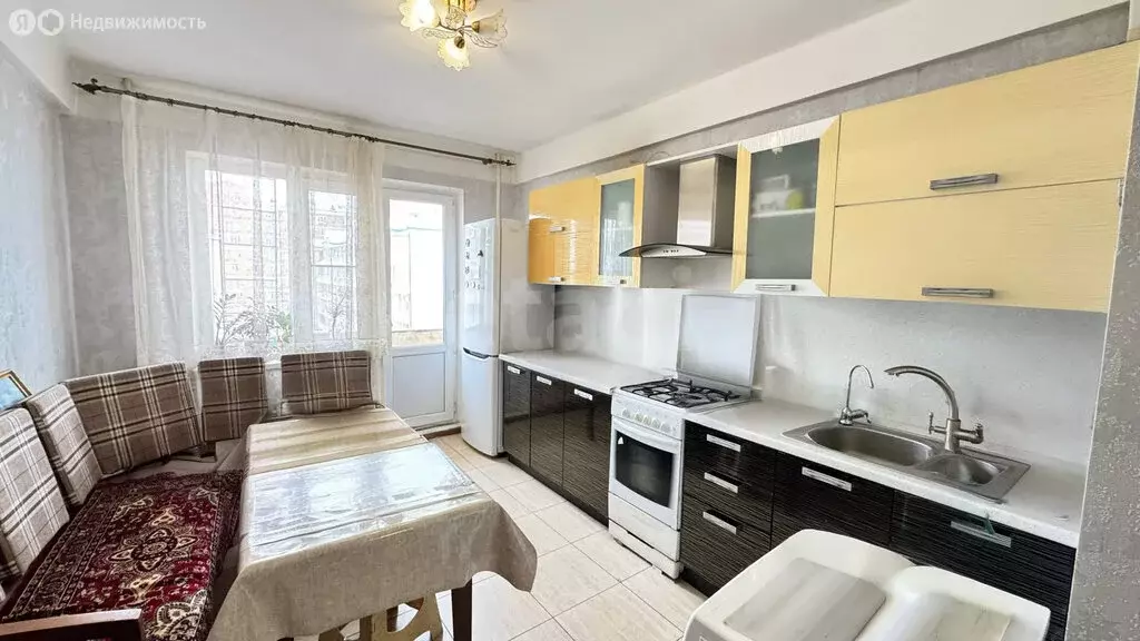 2-комнатная квартира: Махачкала, проспект Гамидова, 49к8 (76 м) - Фото 2