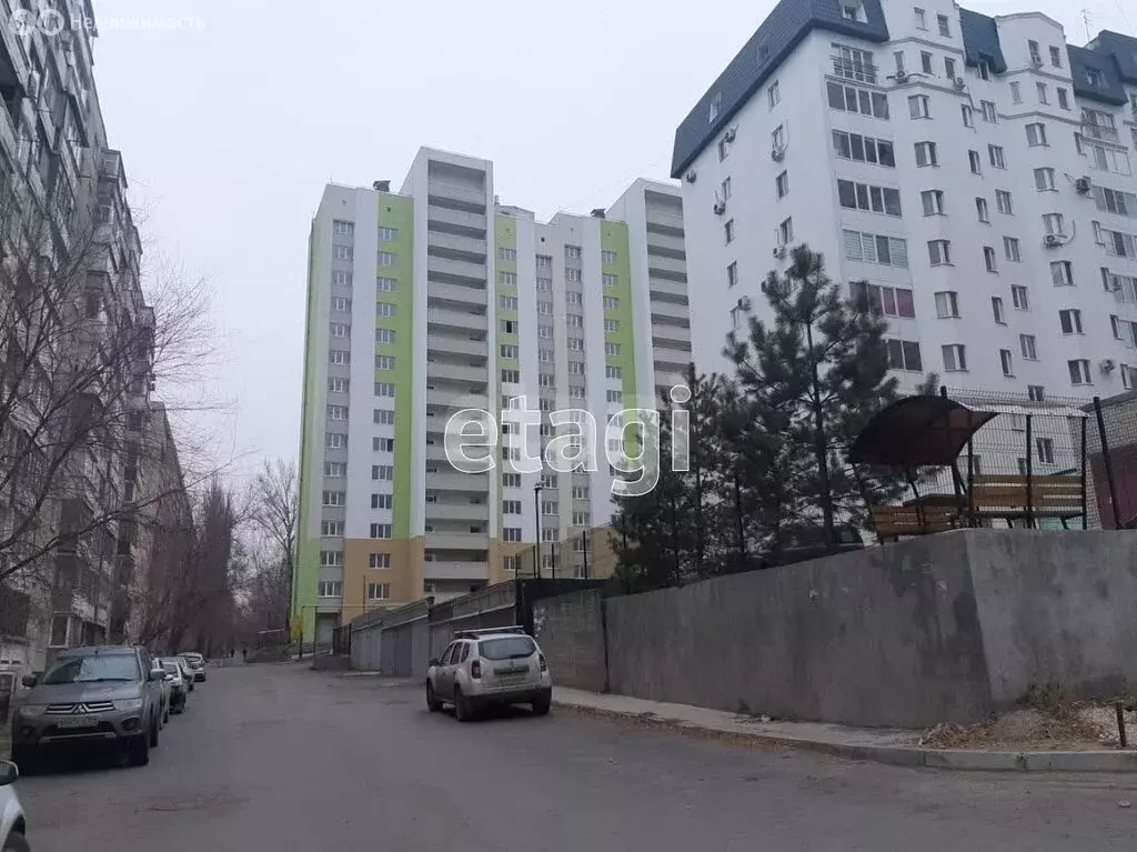2-комнатная квартира: Саратов, Наумовская улица, 11А (57.2 м) - Фото 2