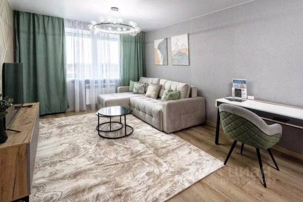 2-к кв. Смоленская область, Смоленск ул. Багратиона, 26А (60.0 м) - Фото 1