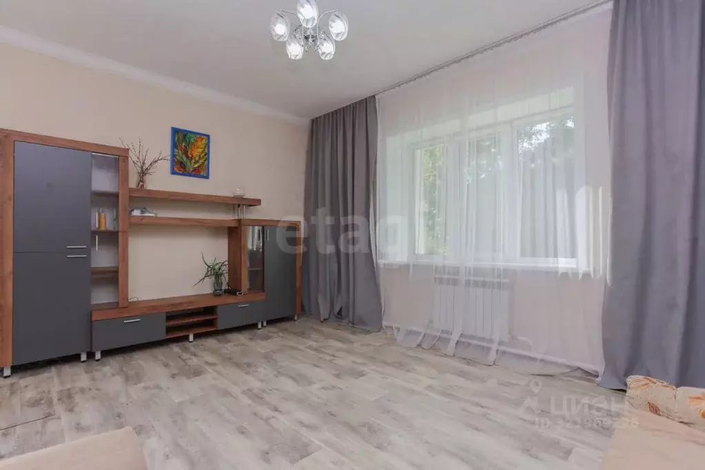 2-к кв. Иркутская область, Ангарск 50-й кв-л, 9 (64.2 м) - Фото 1