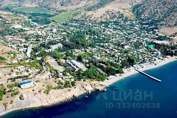 Участок в Крым, Алушта муниципальный округ, с. Малореченское ул. ... - Фото 1