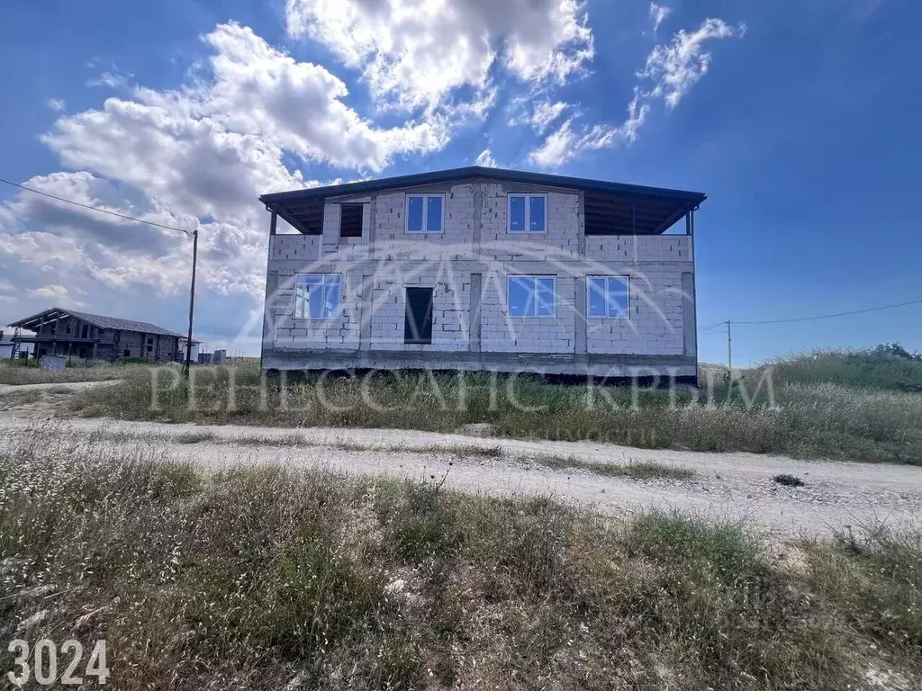 Дом в Севастополь ул. Верещагина, 11 (338 м) - Фото 2