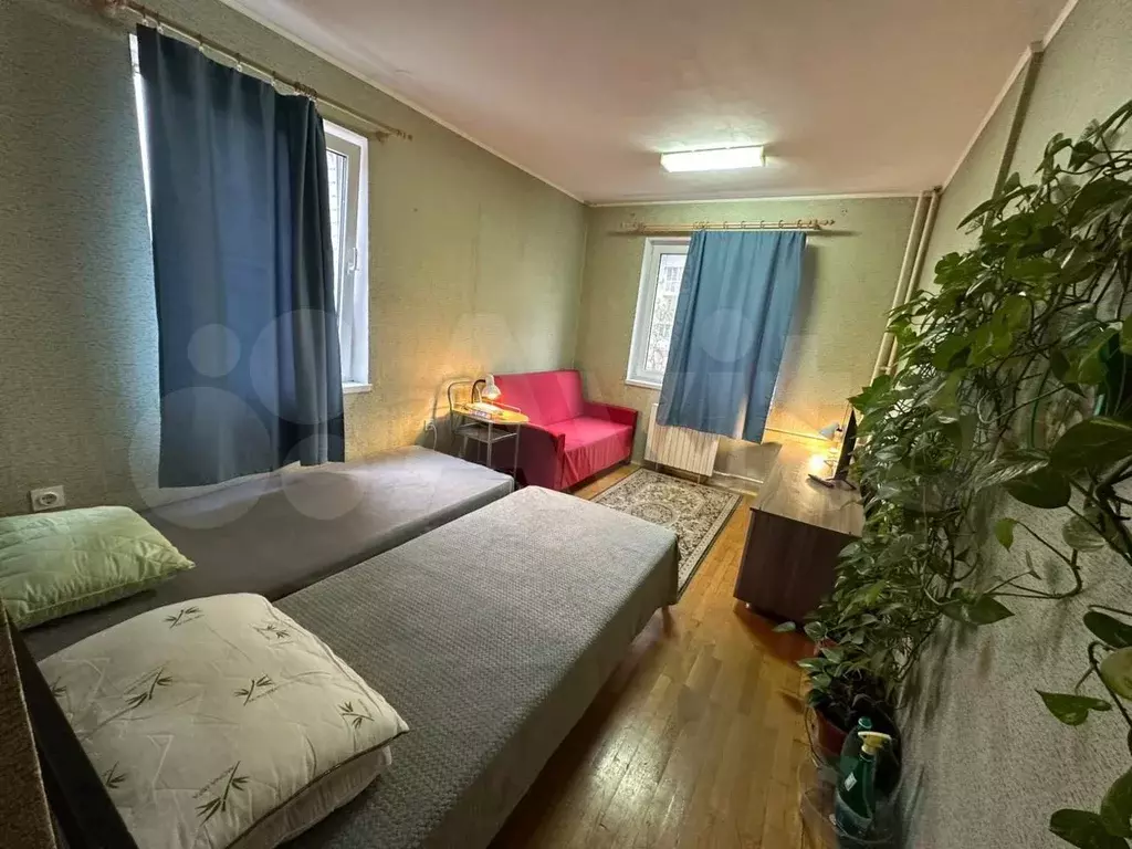 1-к. квартира, 40 м, 4/10 эт. - Фото 0