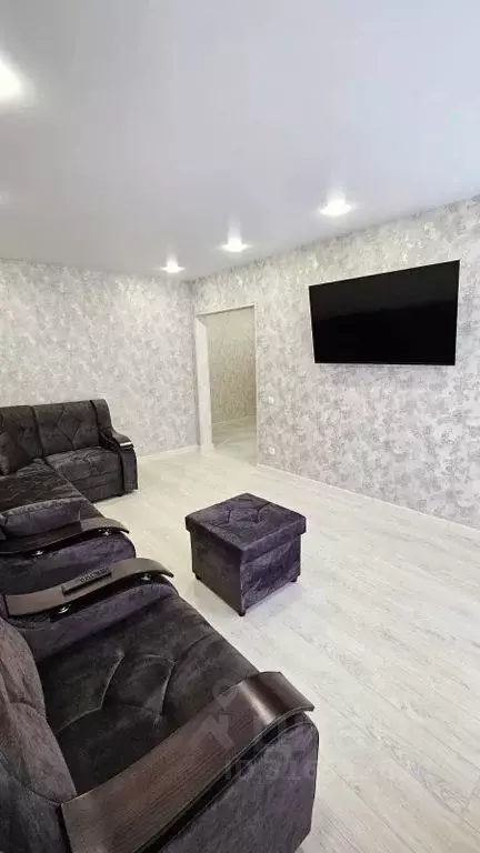 2-к кв. Северная Осетия, Владикавказ ул. Генерала Дзусова, 38к1 (62.0 ... - Фото 1