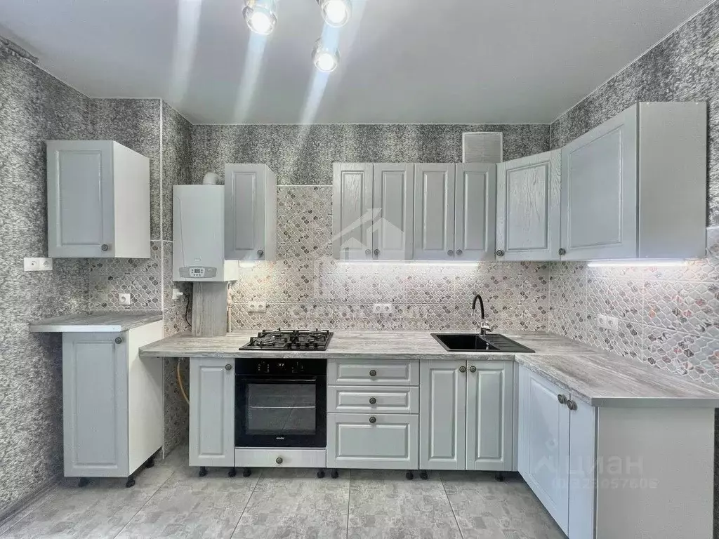 1-к кв. Калининградская область, Калининград Мирная ул., 6 (47.0 м) - Фото 0