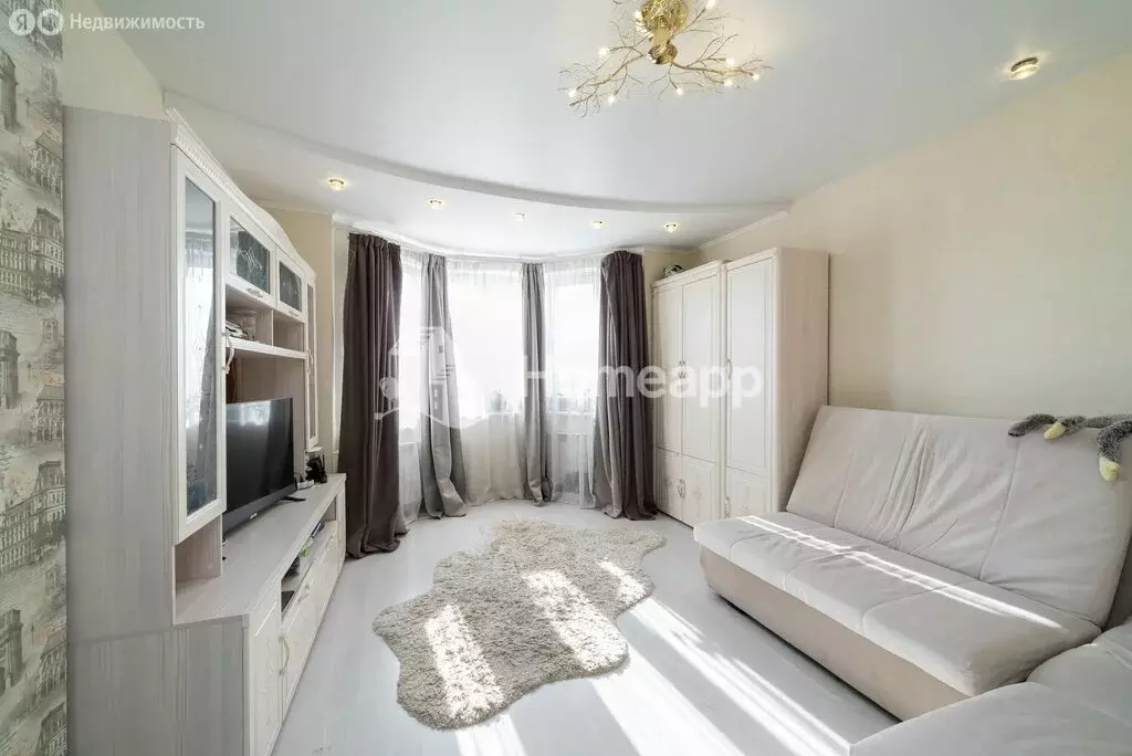 3-комнатная квартира: Одинцово, улица Маковского, 24 (72.8 м) - Фото 0