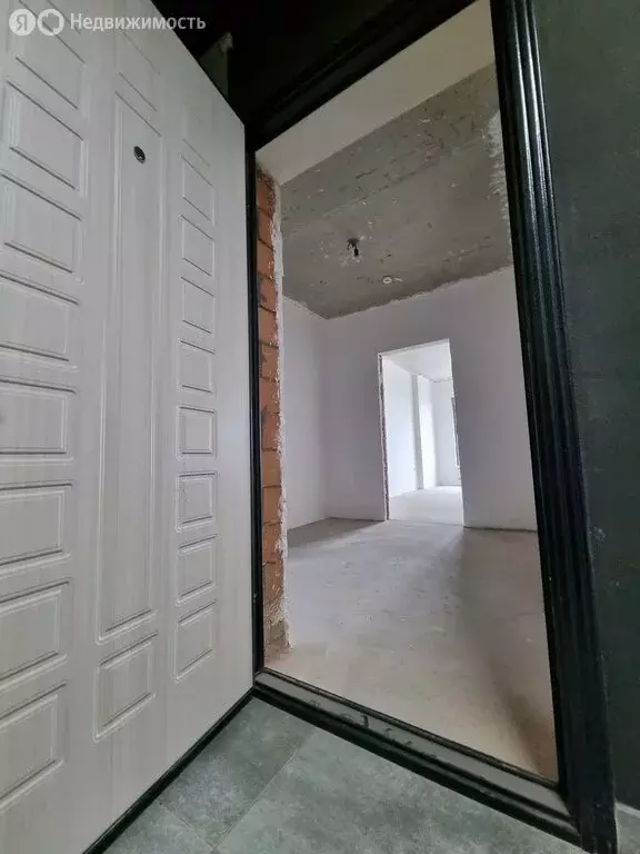 3-комнатная квартира: Уфа, улица Сагита Агиша, 19 (66 м) - Фото 2