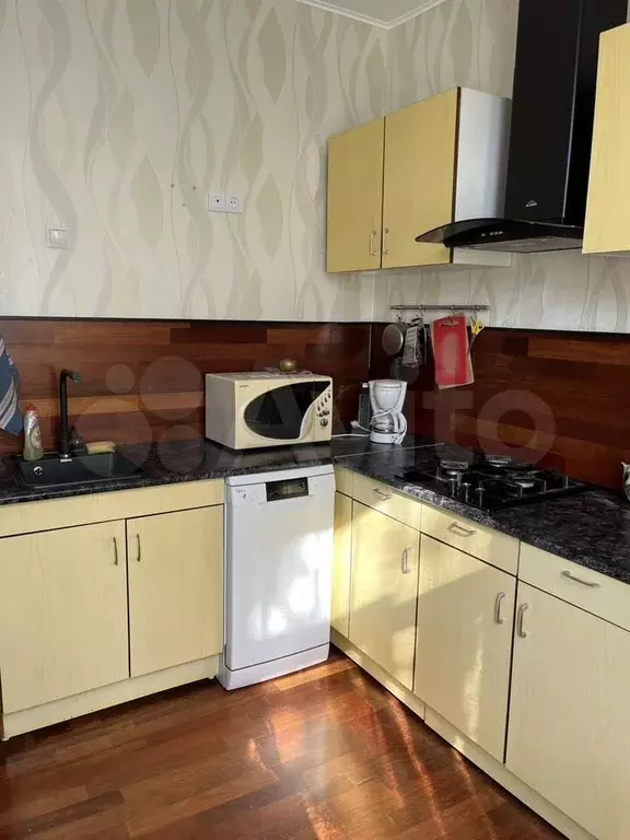 1-к. квартира, 40 м, 3/5 эт. - Фото 1