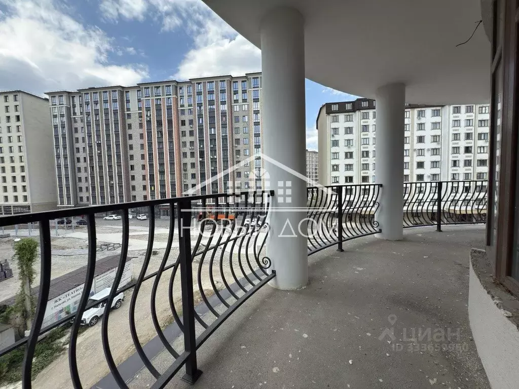 4-к кв. Кабардино-Балкария, Нальчик ул. Героя России Т.М. Тамазова, 2А ... - Фото 1