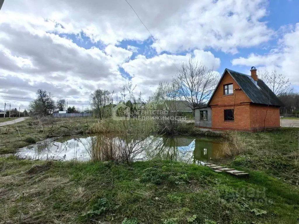 Участок в Московская область, Серпухов городской округ, д. Семеновское ... - Фото 1